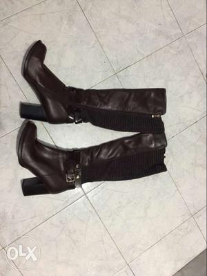 Size 39 branded knee length leather boots. bought it from
