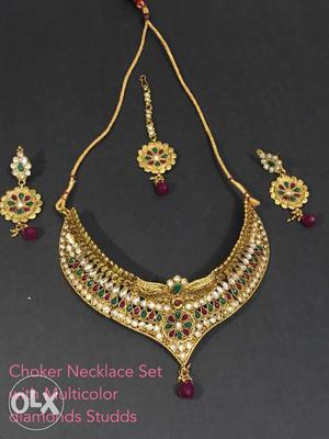 Traditional necklaces for function