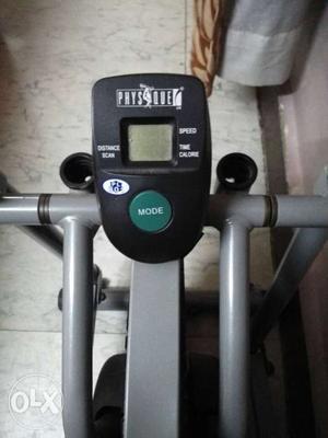Urgently need to sell cross training cycle from