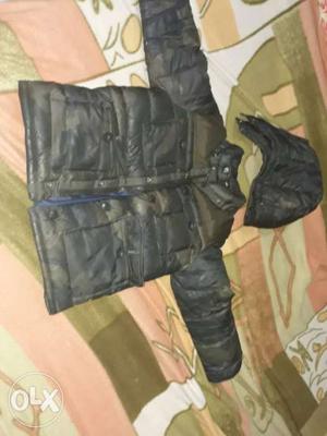 Zara jacket for 6 years old boys very warm and