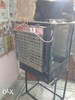 Black And Gray Evaporated Cooler