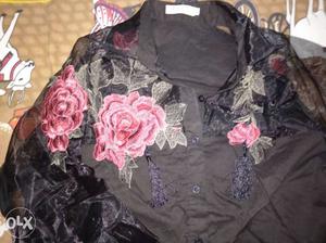 Black shirt with trendy flower print Totally new