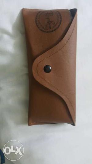 Brown Ray-Ban Leather Case