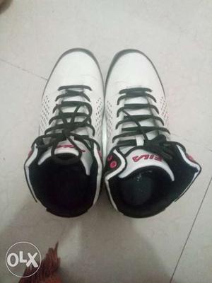 Fila shoes size 8 with box real price is  call me.