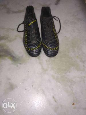 Nivea Ditmar Football Shoes Size - 6