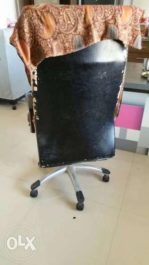 Largest size of office chair front cover totally removed