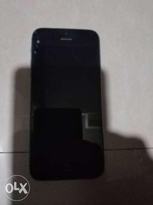 2.5 year old iPhone 5 16gb. No dents or cracks.