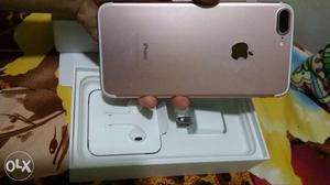 6 months old, 128 GB RoseGold iPhone 7plus