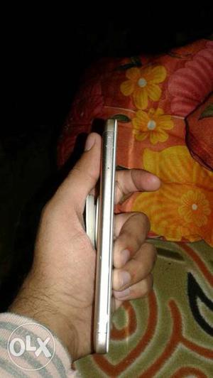 Brand new phone mi 4 with charger and bill