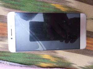 Coolpad Cool 1. New phone only 6month used. No