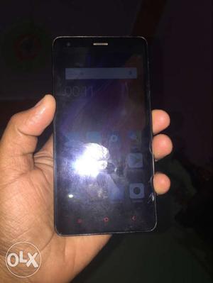 I am seling my redmi 2 prime but back cemra show