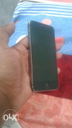 IPhone 5s 16gb 1yr old mobile, supperb condition