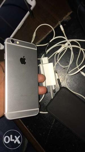 IPhone 6 16gb space grey colour all acceserioes
