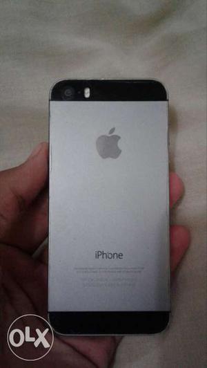 Iphone 5s 16 gb, with bill, good condition.
