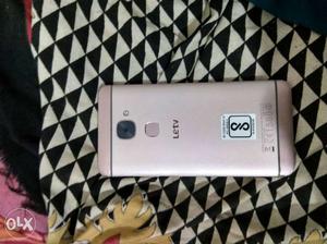 Letv le2 x526 gold 32gb for sell fixed price 917o8o
