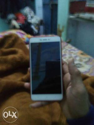 Mi note 4 gold colour very good condition about 6