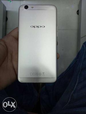 Oppo F1 S 64GB internal 4GB ram gold colour with