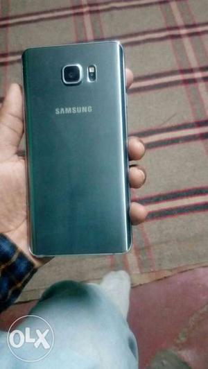 Samsung galaxy note 5 single SIM 4gb,32gb
