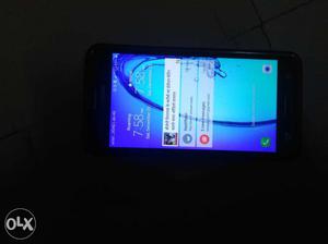 Samsung on 5,dual sim,LTA ready,4G, 8-5