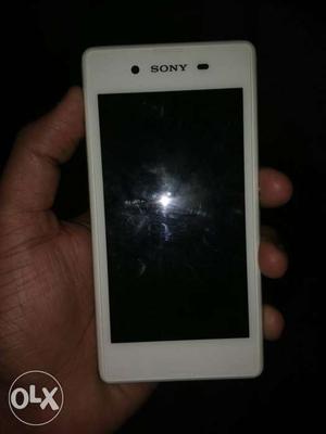 Sony xperia E3 in new condition without a single