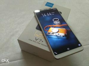 Vivo V7 plus 64GB - black - 22 days used