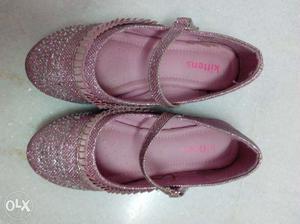 Almost new,girls glittery shoes(kittens brand)