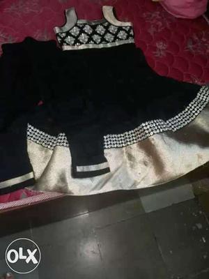 Anarkali dres age 0to 3yrs used once