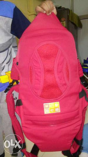 Baby carrier branded mee and mom only 3 time used