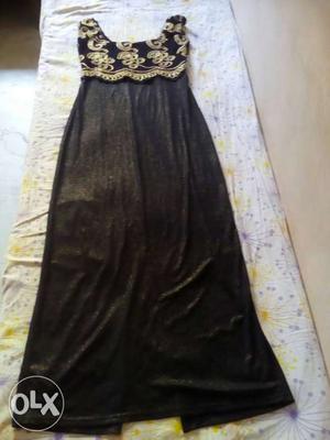 Black And Gold Floral Boat-neck Empire Waist Maxi Dress