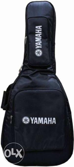 Black Yamaha Guitar Case fully padded