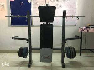 Branch press machine for chest legs and wings plus 40 kg