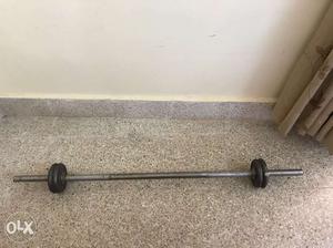 Excerise rod with locks n 4 barbells each 1.25