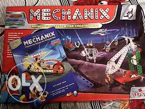 Mechanix Engineering System For Creativity Toy Set Box