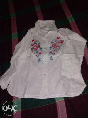 New embroyeded top.. for 4 to 5 years girls..in a