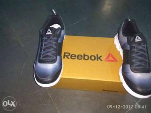 New reebok shoes. size 7