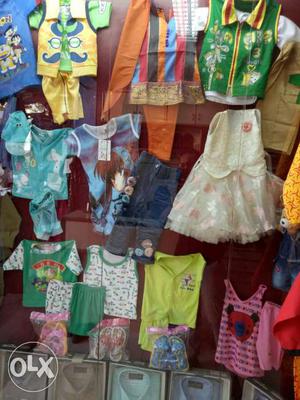 Readymade garments for sale stock of rs 5lakhs