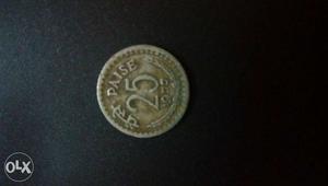 Round 25 Indian Paise Silver-colored Coin