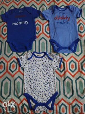 Set of 3 unused brand new baby suit for 6-9mnths babies.