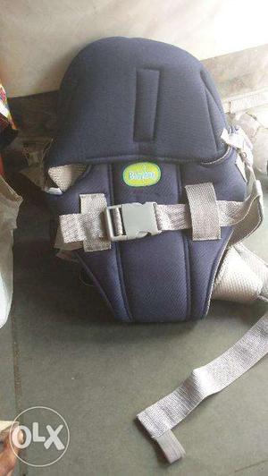 Unused branded new Babyhug Baby carrier at 750 only.