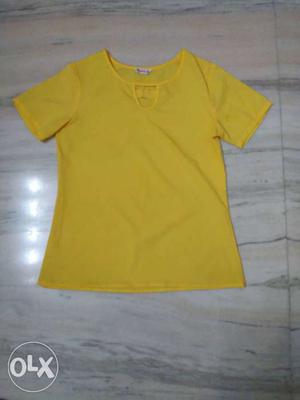 Yellow Cage-neckline Shirt