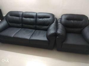 3+1+1 Sofa set in excellent brand new condition,