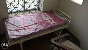Adjustable Medical bed for sale