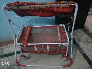 Baby swing, metal body in good condition