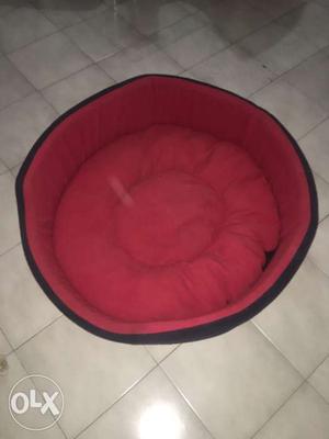 Dog Bed.Red. 1mt Diameter