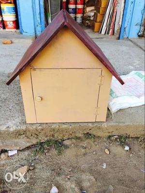 Pet house on plywood for dogs nd cat