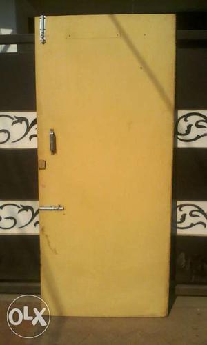 Plywood door 1inch thick size:  inch. &