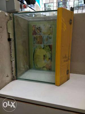 Rectangular Yellow Framed Pet Tank