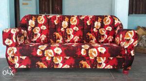 Red And White Floral 3-seat Sofa