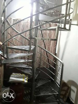 Round stainless steel ladder