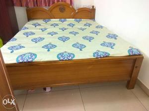 2 years old Nippon Queen size cot with bed
